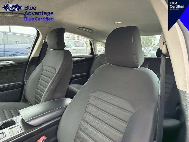 Certified 2018 Ford Fusion SE w/ Fusion SE Technology Package FWD image 19