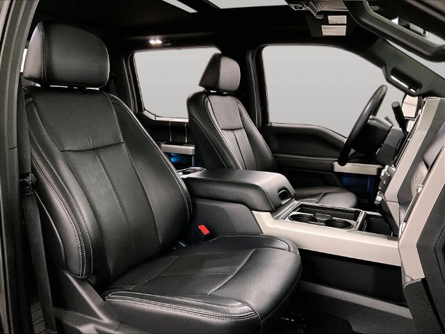 Certified 2022 Ford F250 Lariat w/ Lariat Ultimate Package AWD/4WD image 7