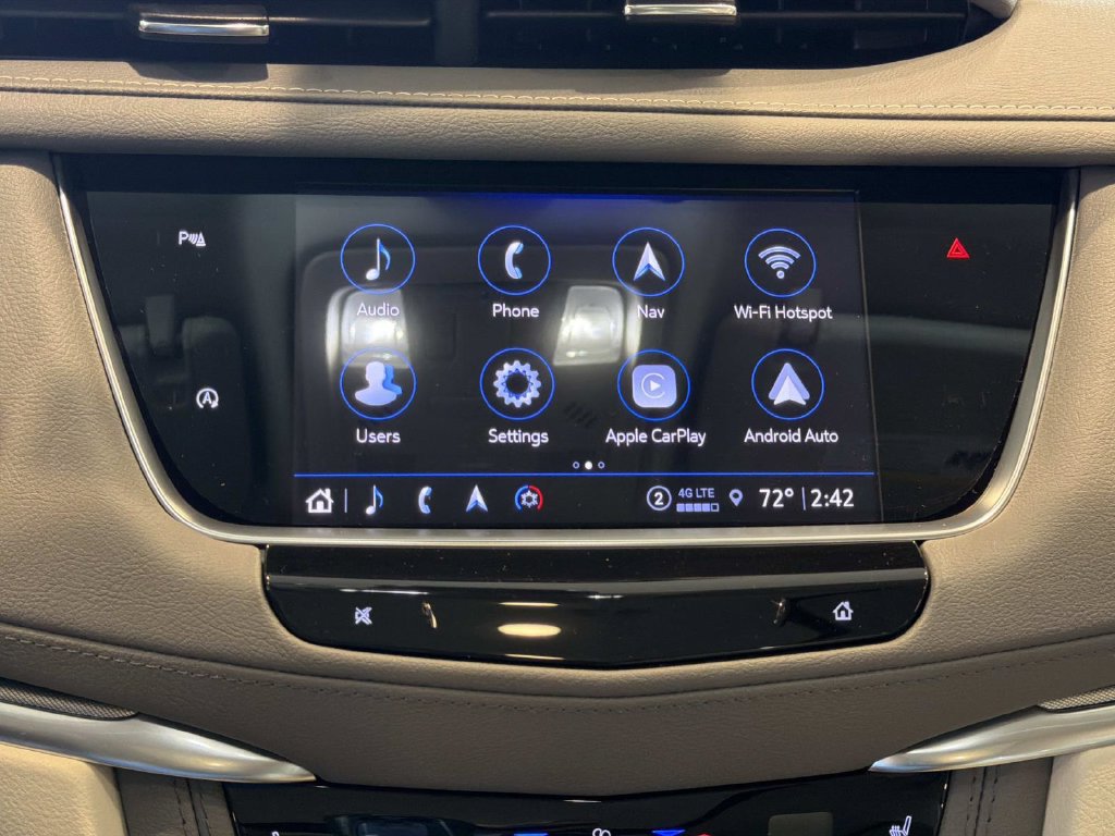 Used 2025 Cadillac XT5 Premium Luxury FWD image 28