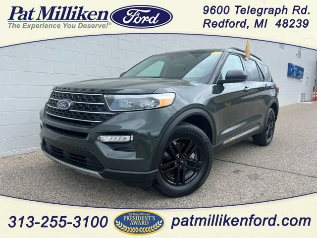 Certified 2024 Ford Explorer XLT w/ Equipment Group 202A AWD/4WD image 1
