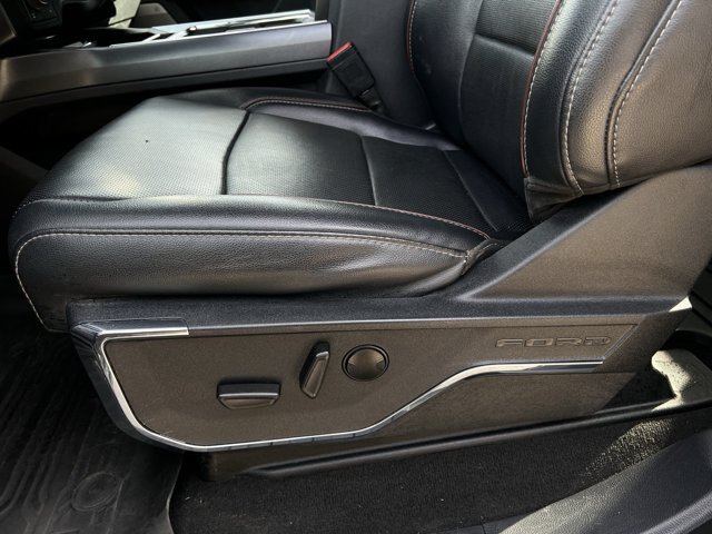 Certified 2024 Ford F250 Lariat w/ Sport Appearance Package AWD/4WD image 13