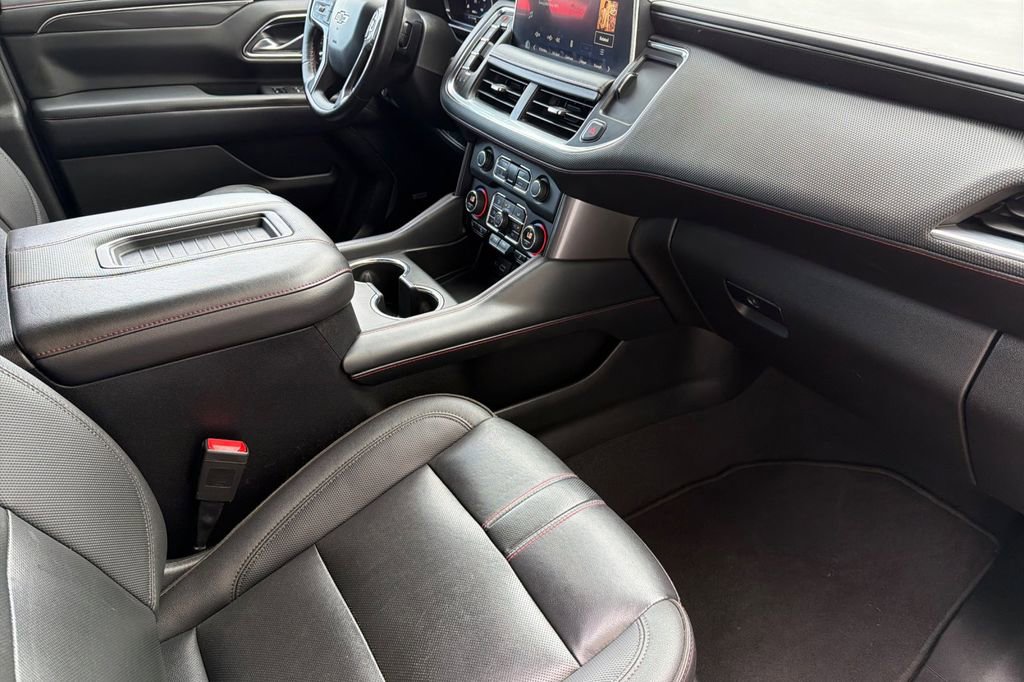 Used 2022 Chevrolet Tahoe RST w/ Luxury Package image 16