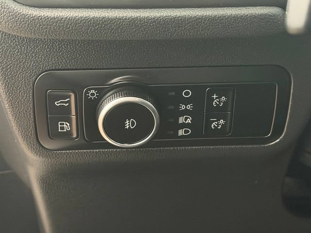 Certified 2024 Ford Escape SE FWD image 17