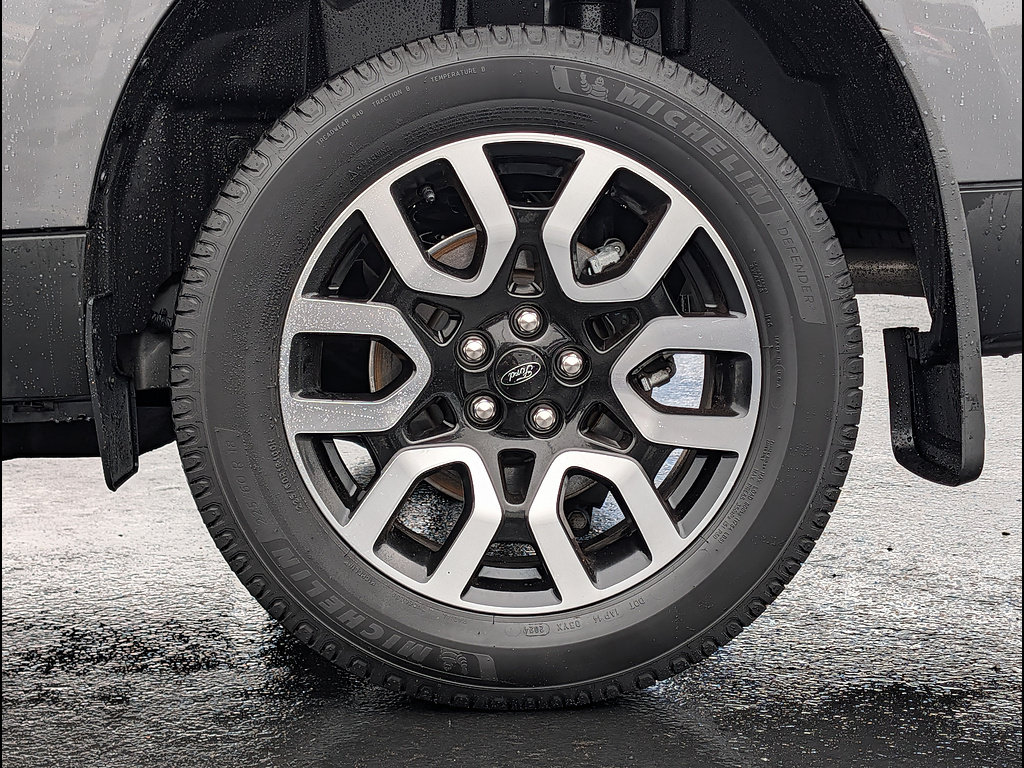 Certified 2022 Ford Maverick Lariat w/ Lariat Luxury Package FWD image 13