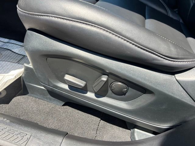 Certified 2023 Ford Explorer XLT w/ Equipment Group 202A AWD/4WD image 18