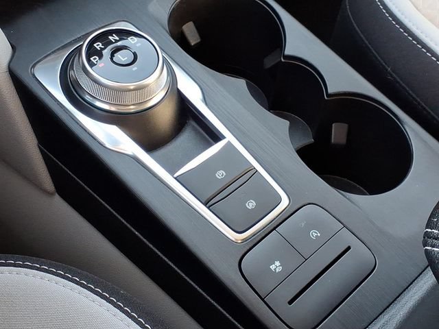 Certified 2024 Ford Escape Active AWD/4WD image 28