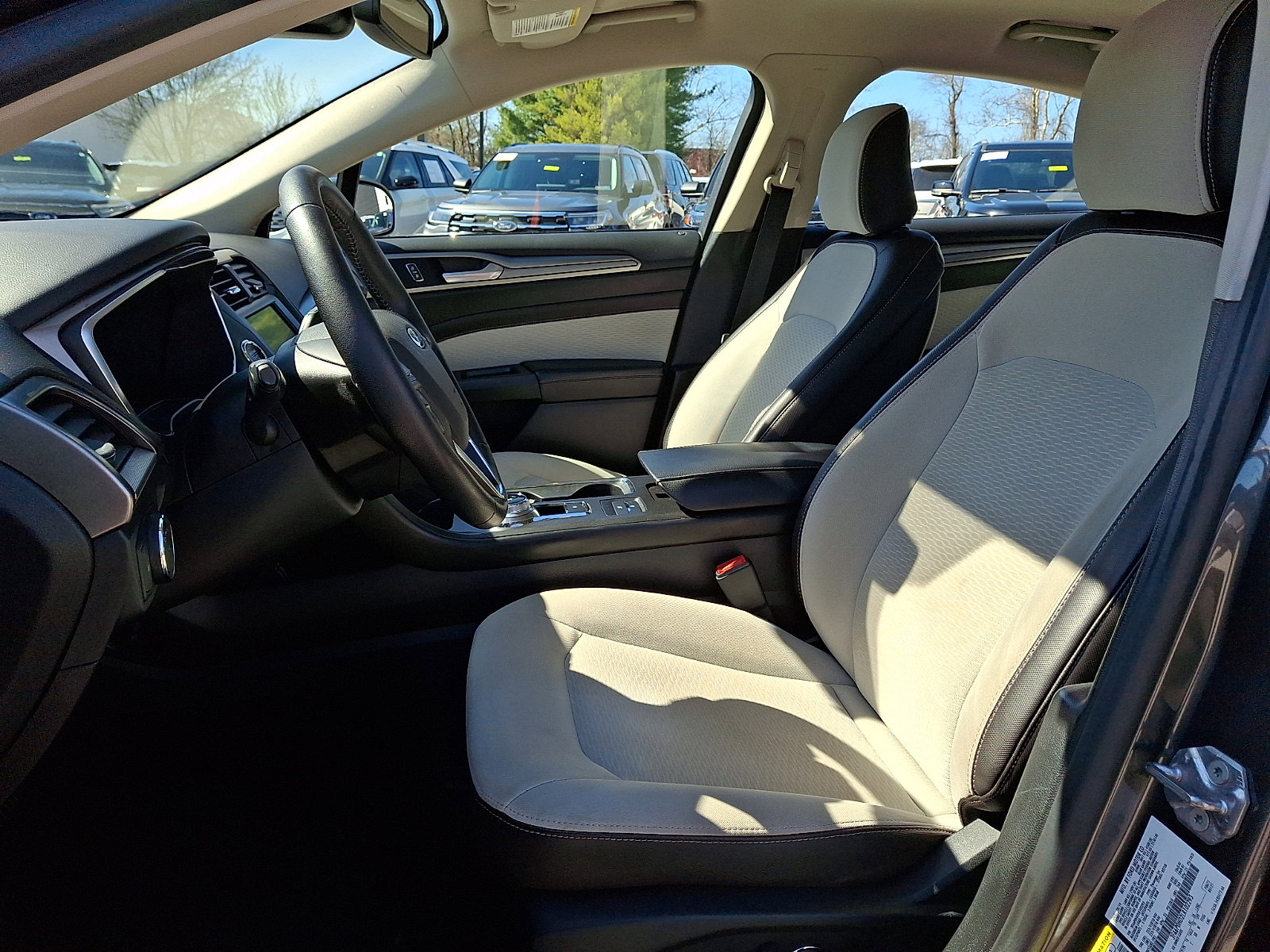 Certified 2020 Ford Fusion SE w/ Equipment Group 151A image 16