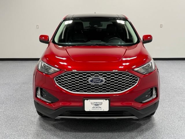 Certified 2023 Ford Edge SEL w/ Convenience Package AWD/4WD image 4
