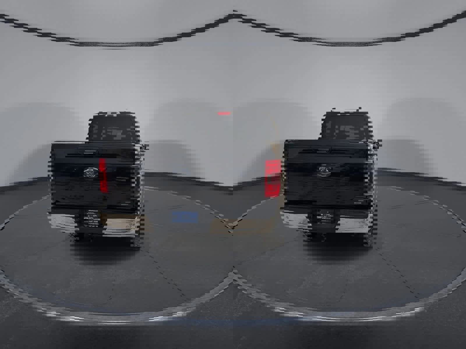 Certified 2021 Ford F150 XLT w/ Equipment Group 302A High image 3