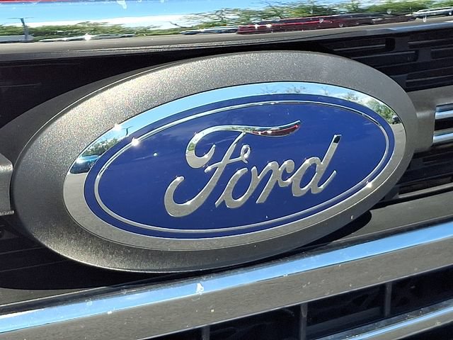 Certified 2022 Ford F350 Lariat w/ Lariat Ultimate Package AWD/4WD image 13