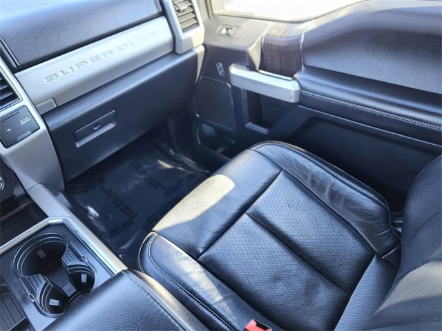 Certified 2020 Ford F350 Lariat w/ Lariat Ultimate Package image 15
