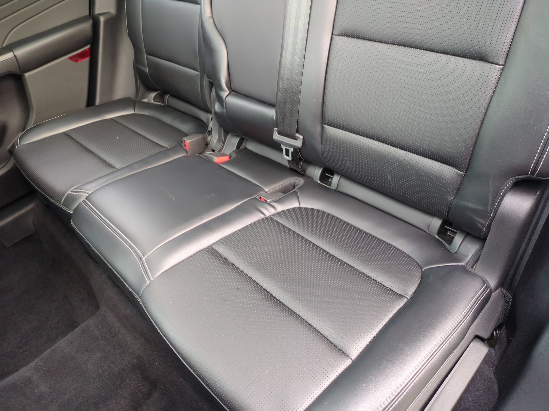 Certified 2023 Ford Escape Platinum AWD/4WD image 32