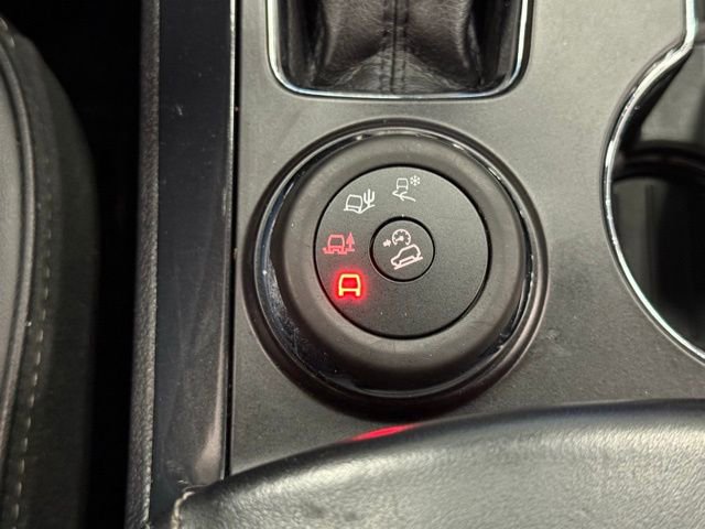 Certified 2017 Ford Explorer Platinum image 34