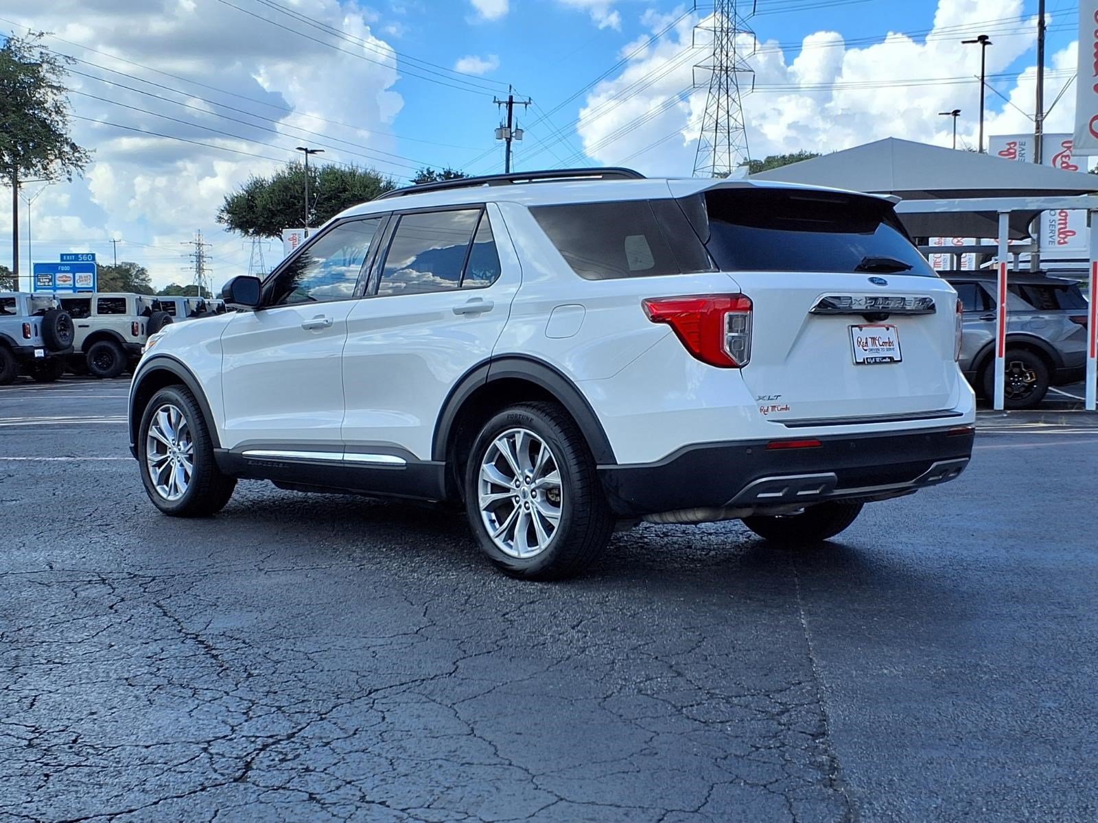 Certified 2023 Ford Explorer XLT w/ Equipment Group 202A RWD image 8