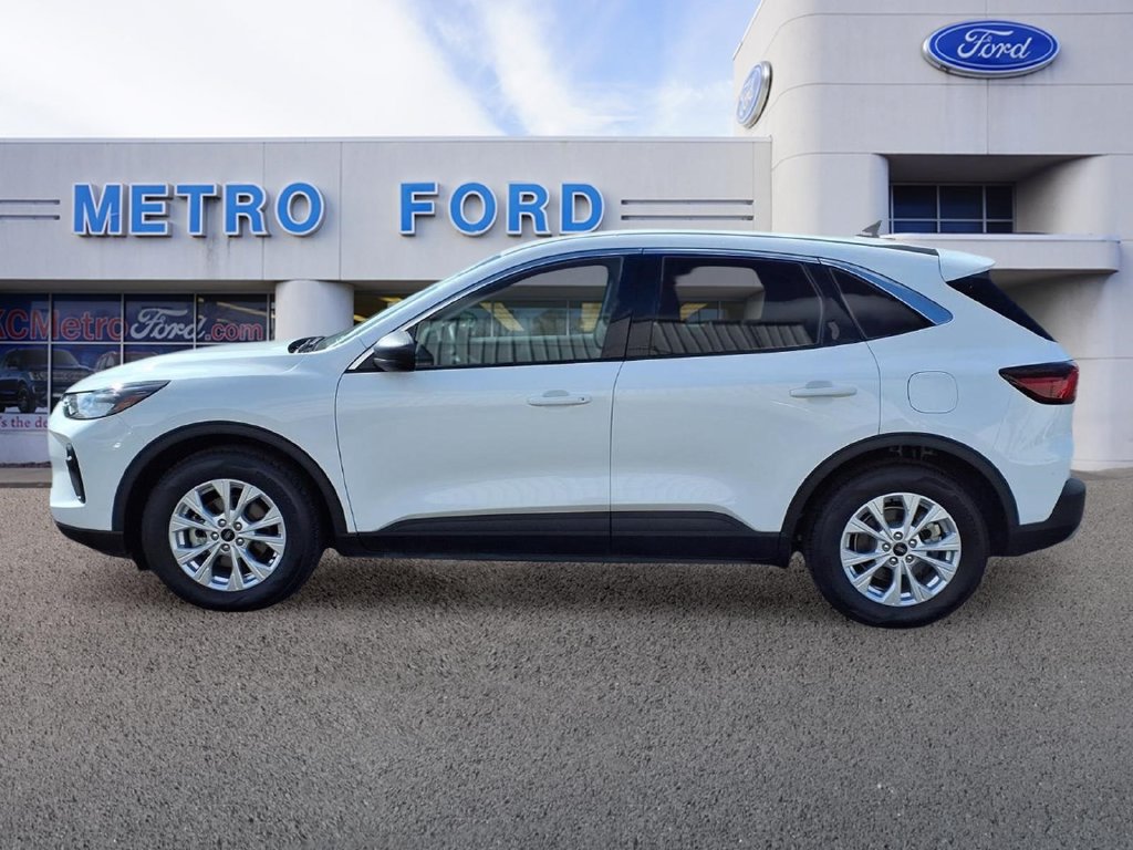 Certified 2024 Ford Escape Active FWD image 6
