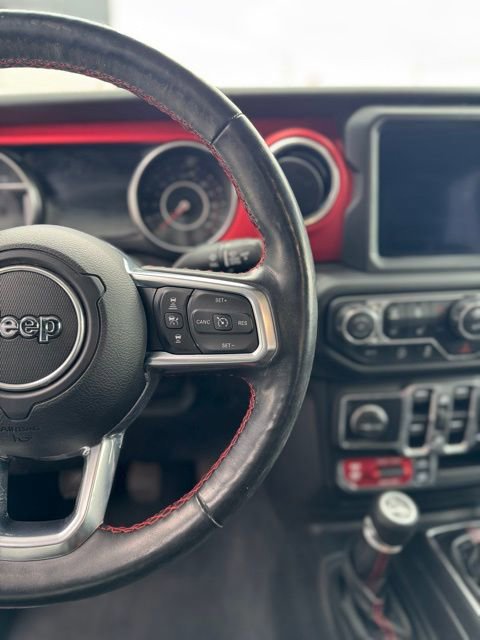 Used 2021 Jeep Gladiator Rubicon image 16