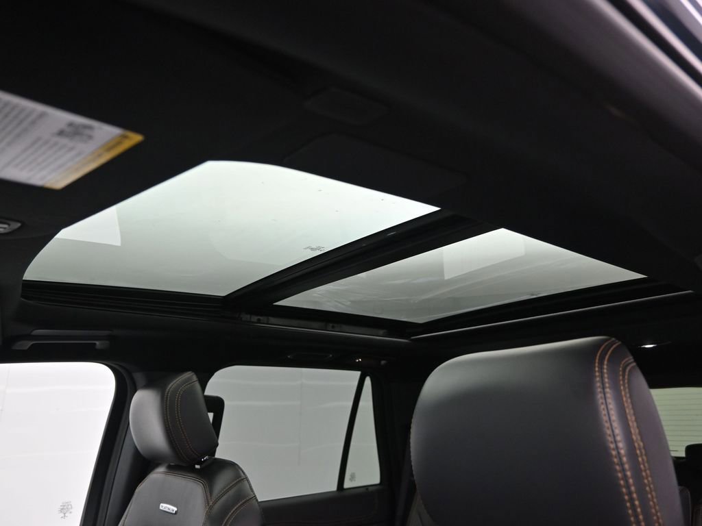 Certified 2023 Ford Expedition Platinum image 54