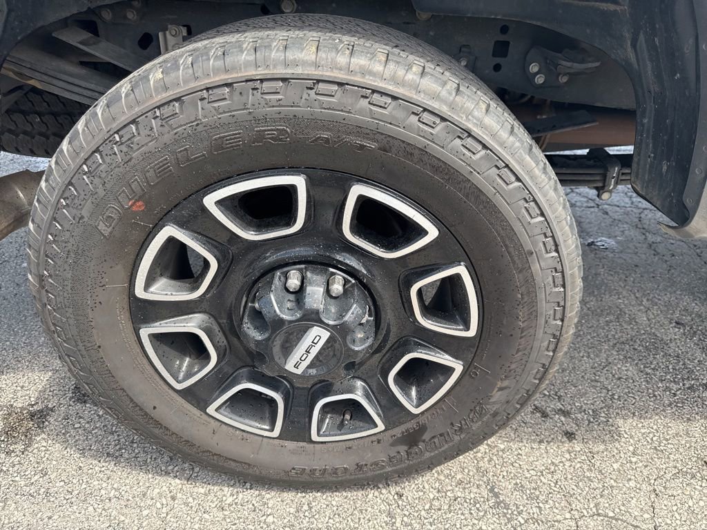 Certified 2025 Ford F350 Platinum AWD/4WD image 49