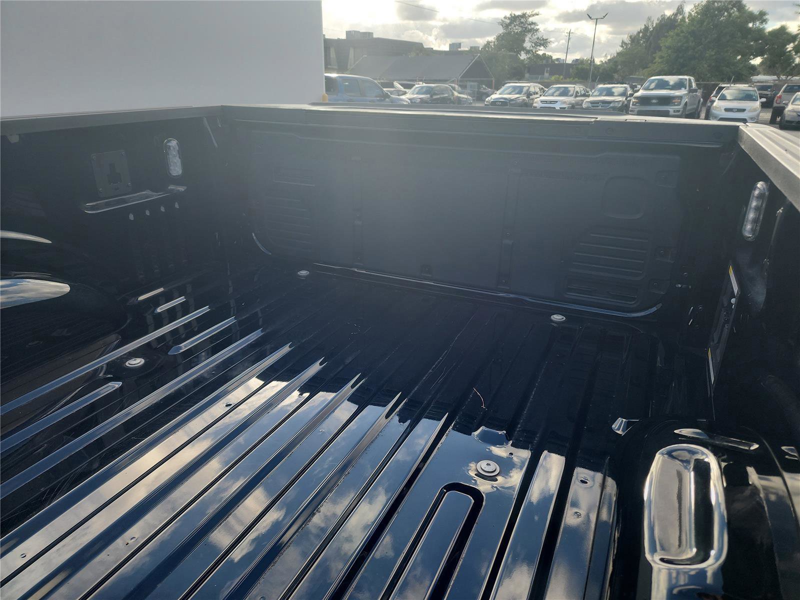 Certified 2023 Ford F150 King Ranch w/ Equipment Group 601A High image 21