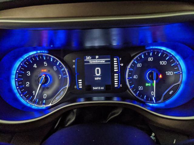 Used 2023 Chrysler Voyager LX image 13