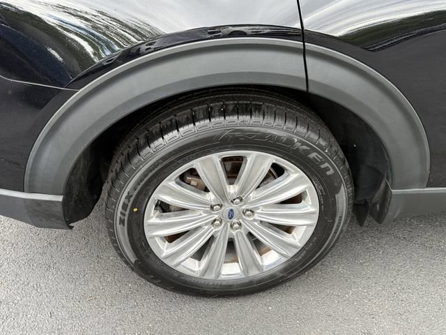 Certified 2021 Ford Explorer Limited w/ Hybrid Equipment Group 310A AWD/4WD image 12