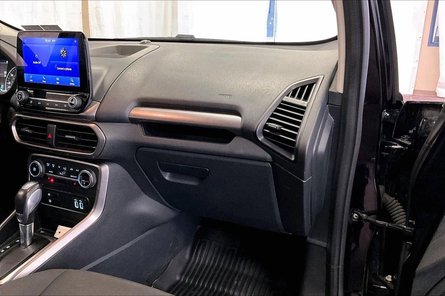 Certified 2022 Ford EcoSport SE image 15