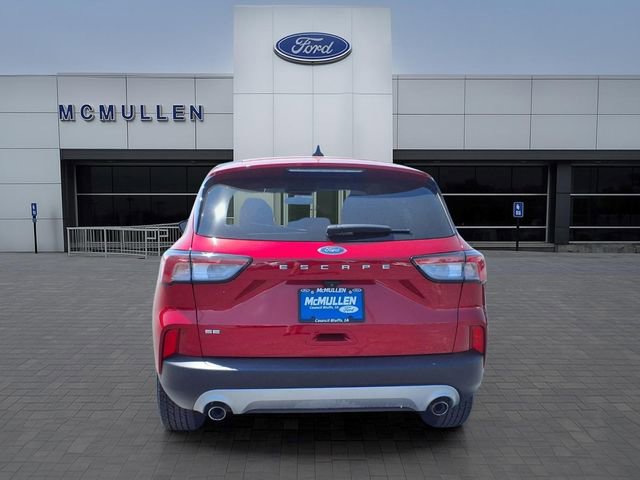 Certified 2022 Ford Escape SE FWD image 4