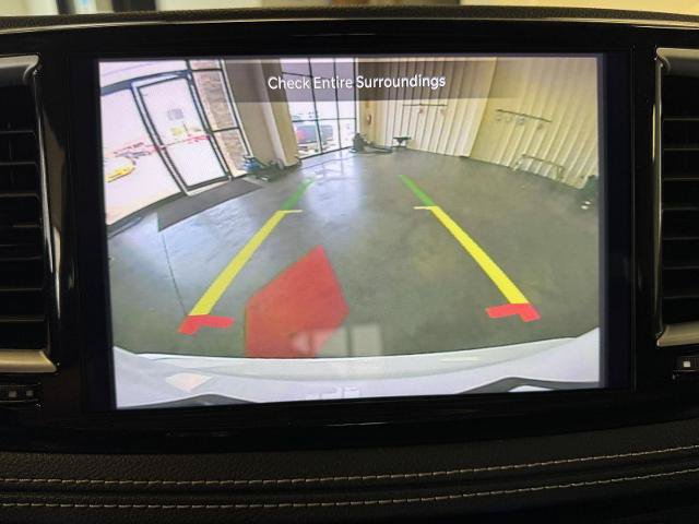 Used 2022 Chrysler Pacifica Touring-L AWD/4WD image 28