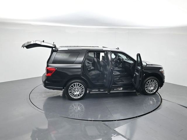 Certified 2023 Ford Expedition Platinum image 46