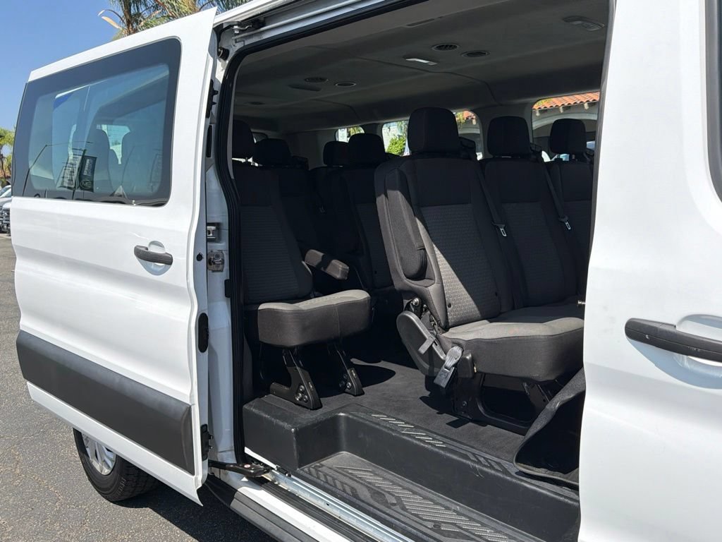 Certified 2022 Ford Transit 350 XLT RWD image 17