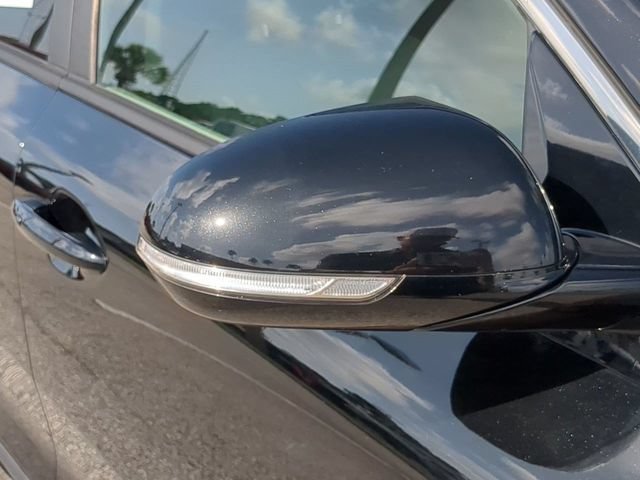 Used 2020 Kia Niro EX Premium FWD image 12
