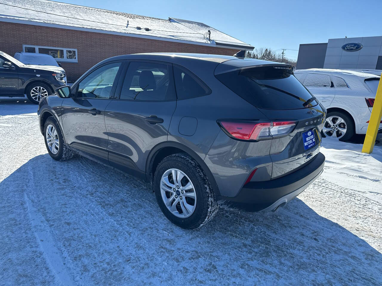 Certified 2022 Ford Escape S image 5