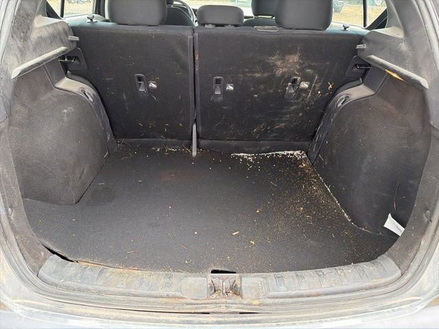 Used 2024 Nissan Kicks S image 9