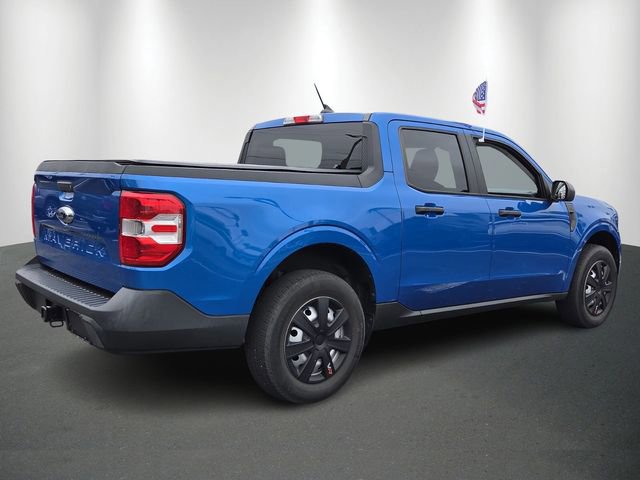 Certified 2022 Ford Maverick XL image 4