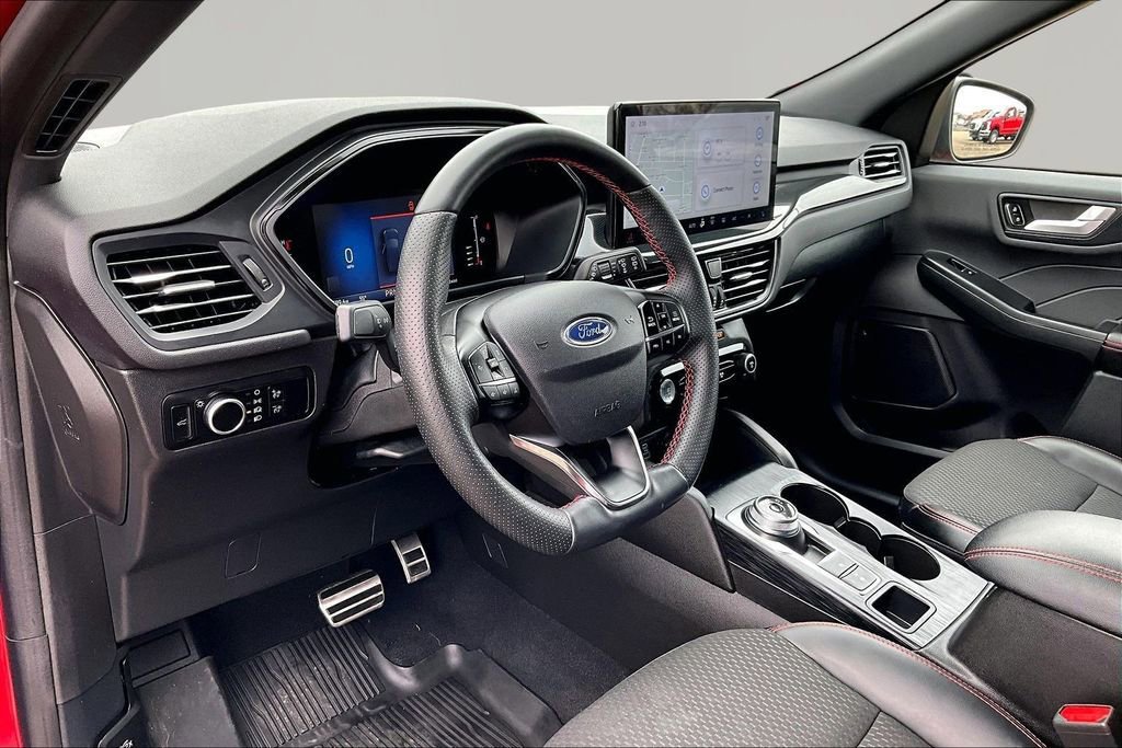 Certified 2023 Ford Escape ST-Line w/ Tech Pack #1 image 14