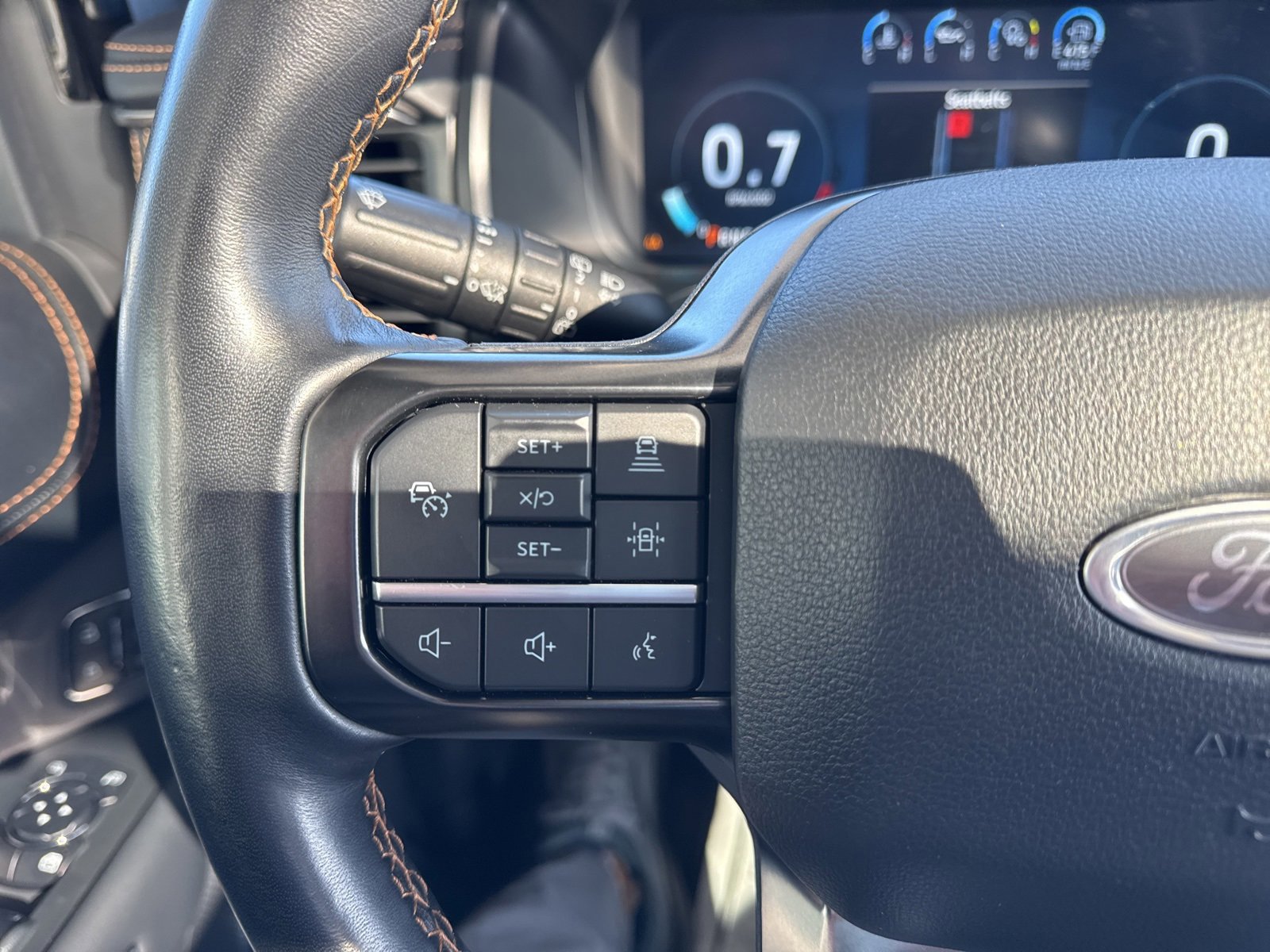 Certified 2023 Ford Expedition Max Platinum image 31