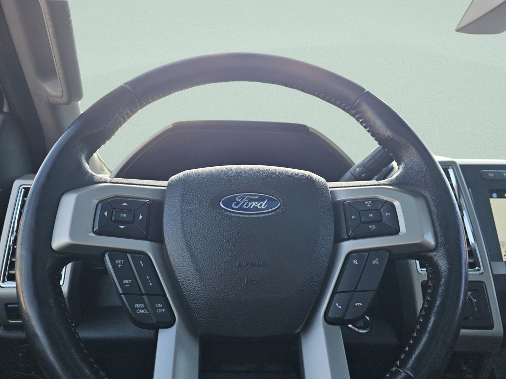 Certified 2017 Ford F350 Lariat w/ Lariat Ultimate Package image 33