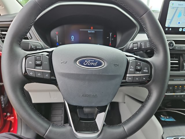 Certified 2025 Ford Escape Active w/ Cold Weather Package AWD/4WD image 16