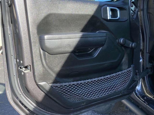Used 2021 Jeep Wrangler Unlimited Sport image 17