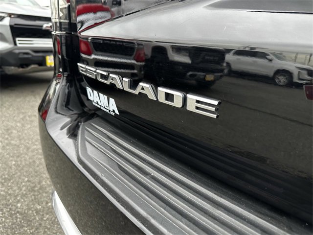 Used 2023 Cadillac Escalade Premium Luxury image 48