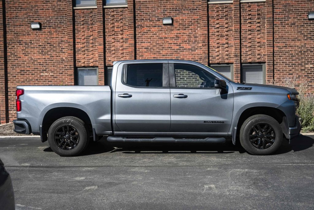Used 2022 Chevrolet Silverado 1500 RST w/ Z71 Off-Road Package AWD/4WD image 7