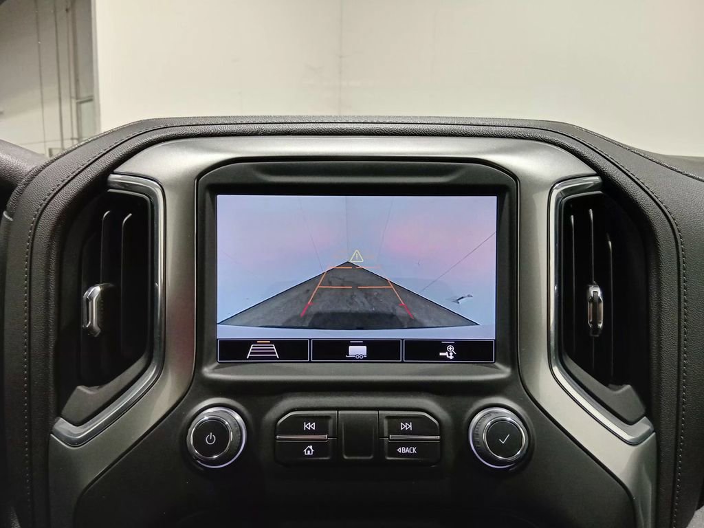 Used 2020 Chevrolet Silverado 1500 LT Trail Boss AWD/4WD image 23