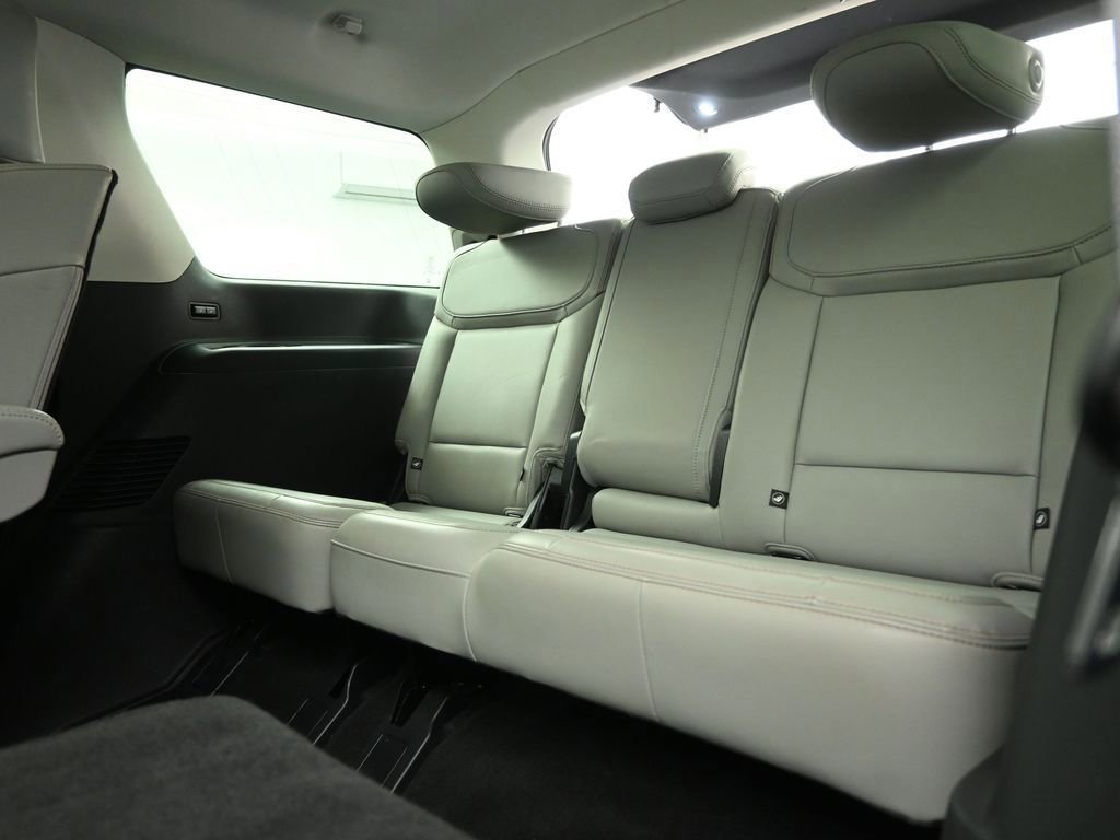 Certified 2025 Ford Expedition Active image 48