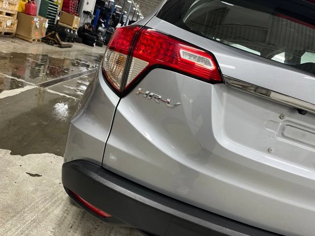 Used 2022 Honda HR-V LX image 14