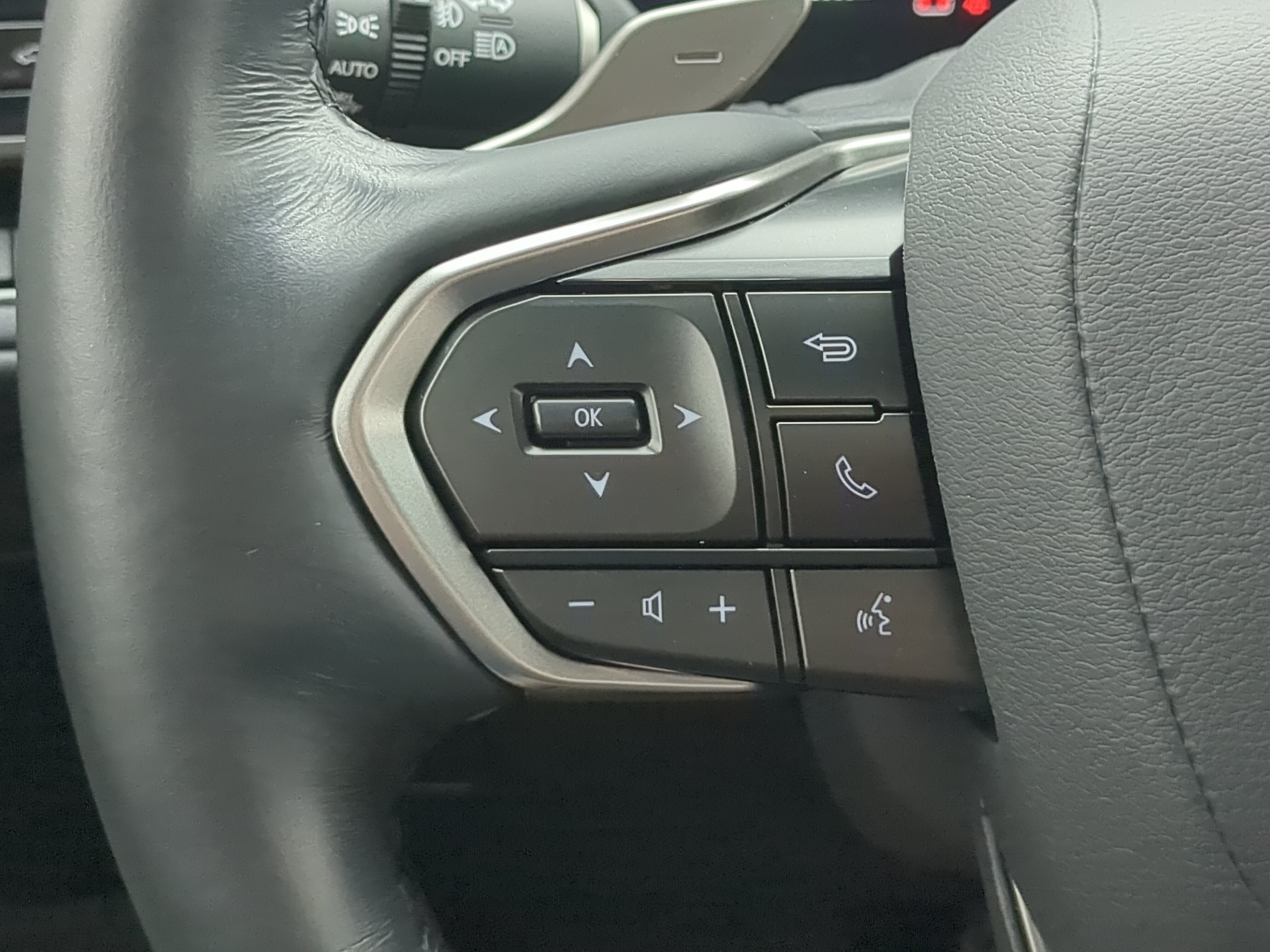 Used 2025 Lexus TX 350 AWD w/ Technology Package image 24