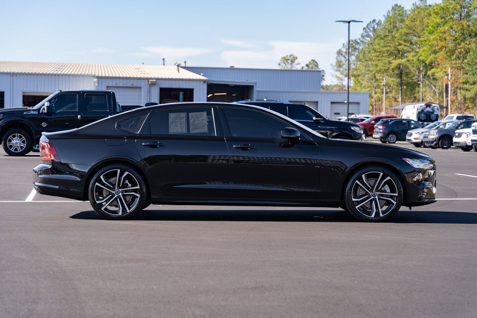 Used 2021 Volvo S90 T6 R-Design w/ Advanced Package AWD/4WD image 9