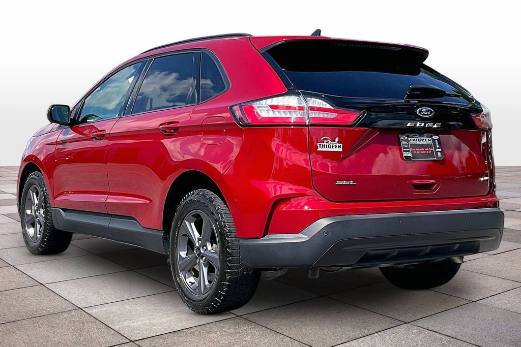 Certified 2024 Ford Edge SEL w/ Sport Appearance Package AWD/4WD image 2