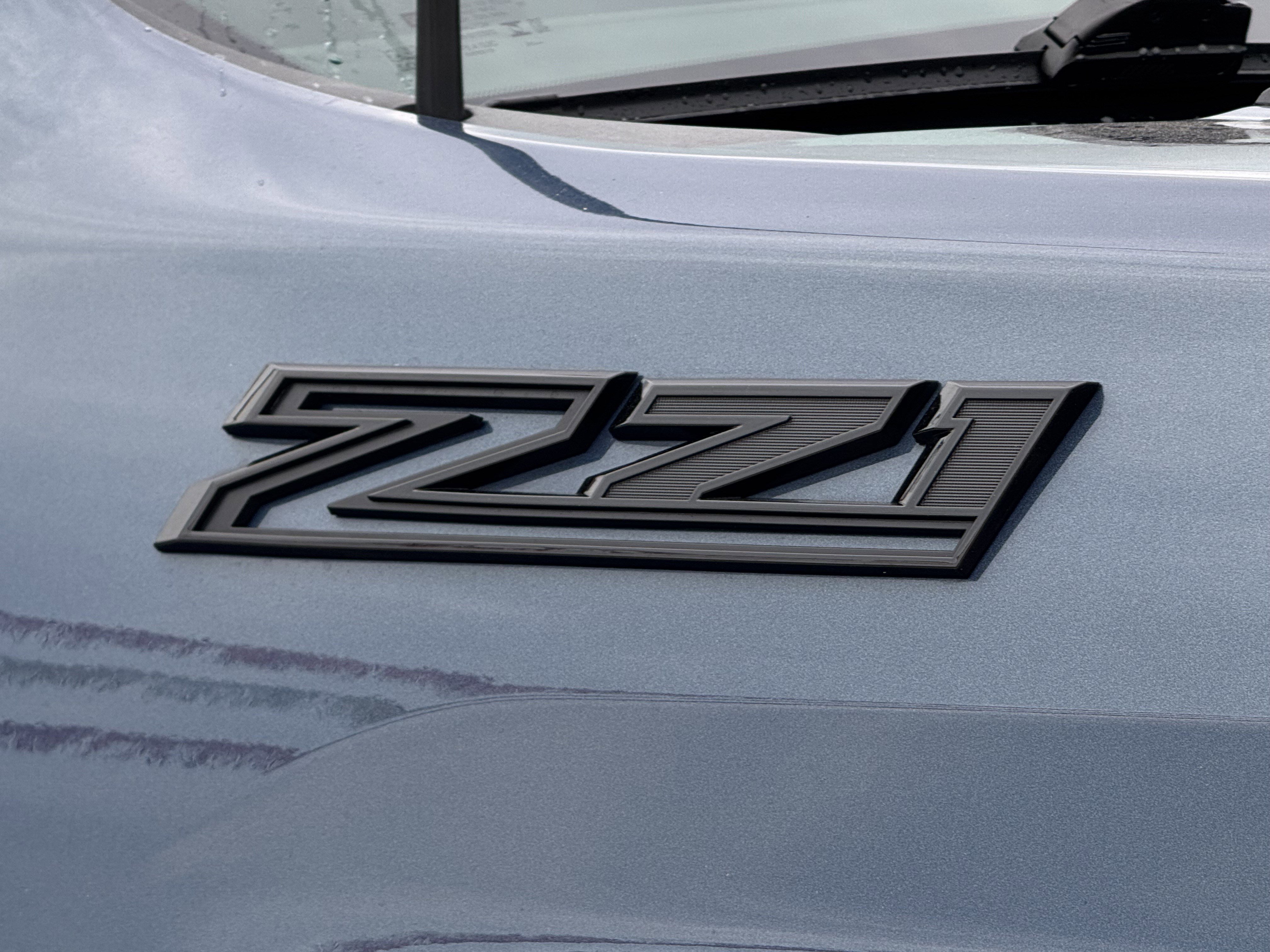 Used 2025 Chevrolet Silverado 2500 LTZ w/ LTZ Plus Package image 5