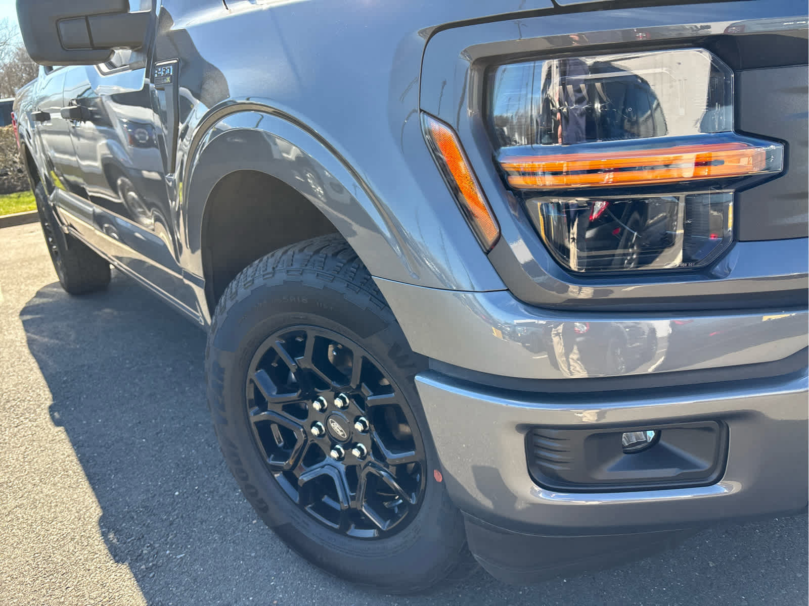 Certified 2025 Ford F150 STX image 31
