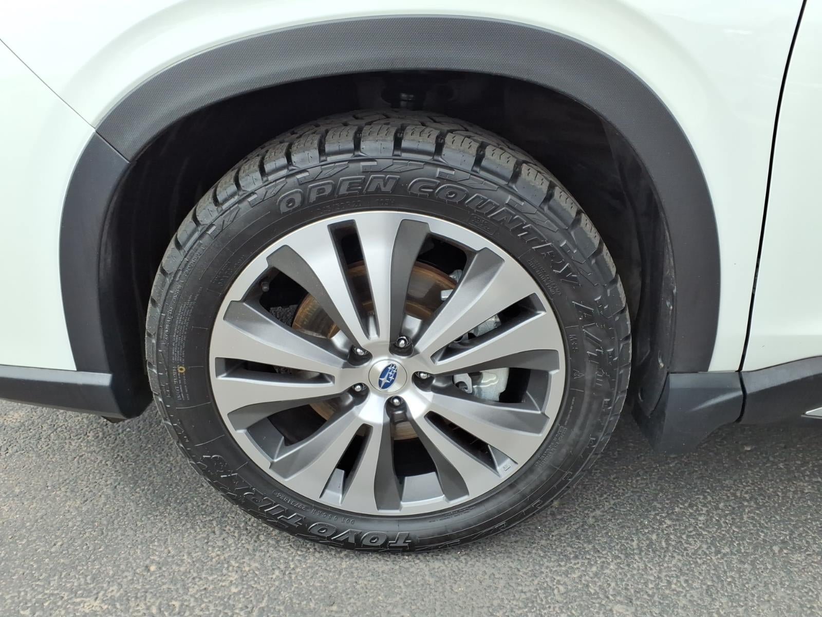 Used 2020 Subaru Ascent Limited w/ Technology Package AWD/4WD image 9
